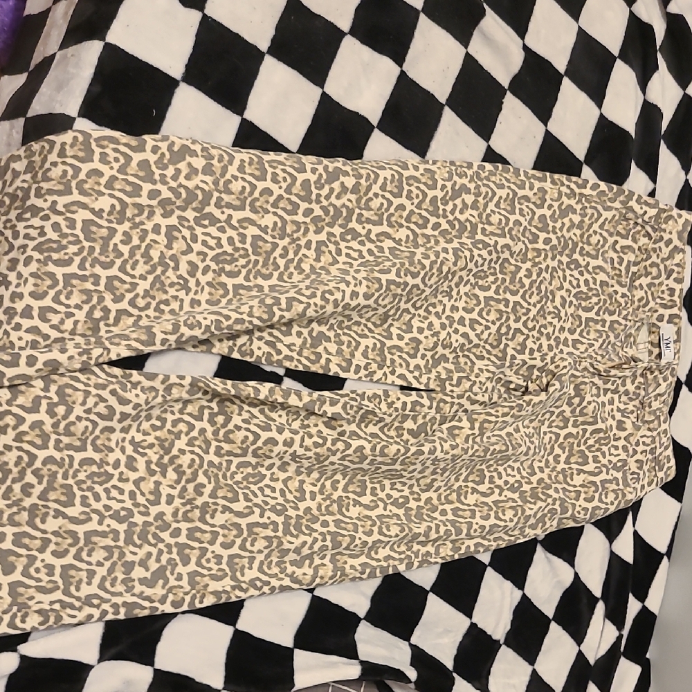 Low Rise Light Cheetah Print Jeans
